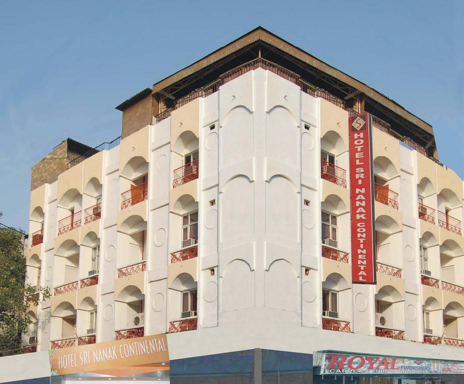 Hotel Sri Nanak Continental Delhi  Exterior foto